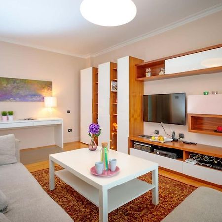 Green Apartment - Top Location, Near City Center! Sofia Exterior photo