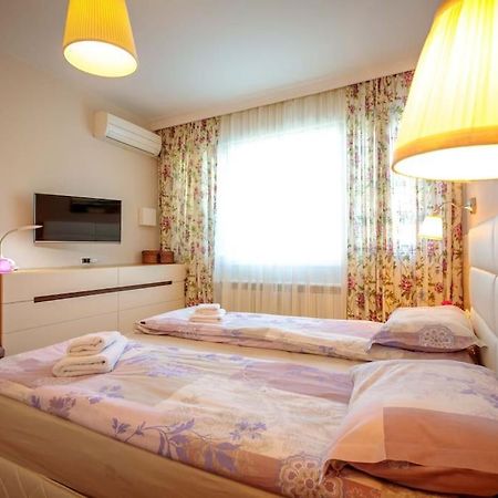 Green Apartment - Top Location, Near City Center! Sofia Exterior photo