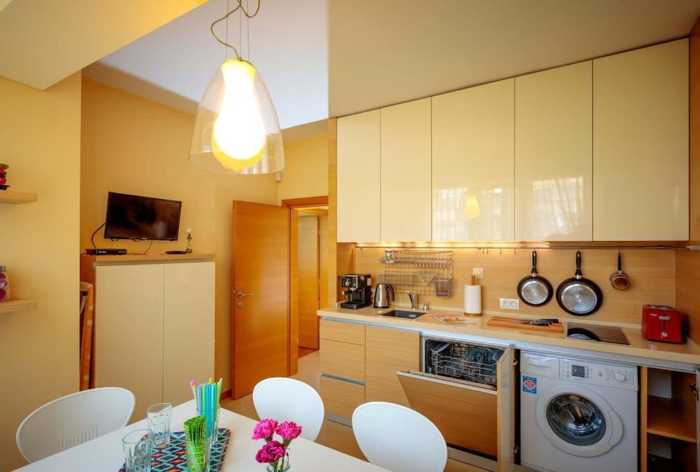 Green Apartment - Top Location, Near City Center! Sofia Exterior photo