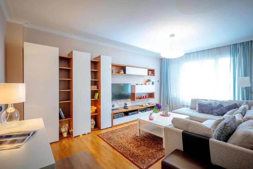 Green Apartment - Top Location, Near City Center! Sofia Exterior photo
