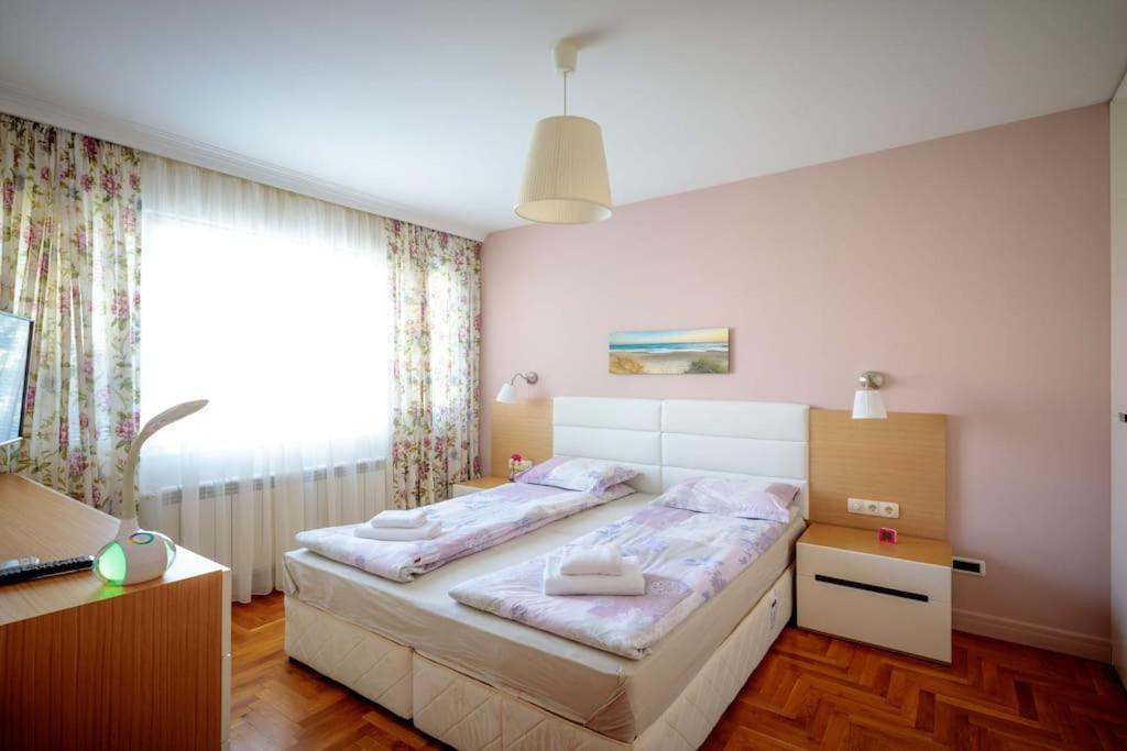 Green Apartment - Top Location, Near City Center! Sofia Exterior photo