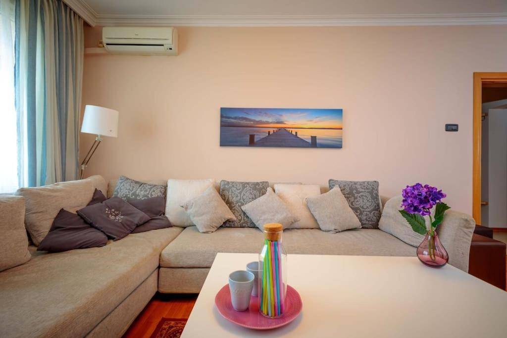Green Apartment - Top Location, Near City Center! Sofia Exterior photo