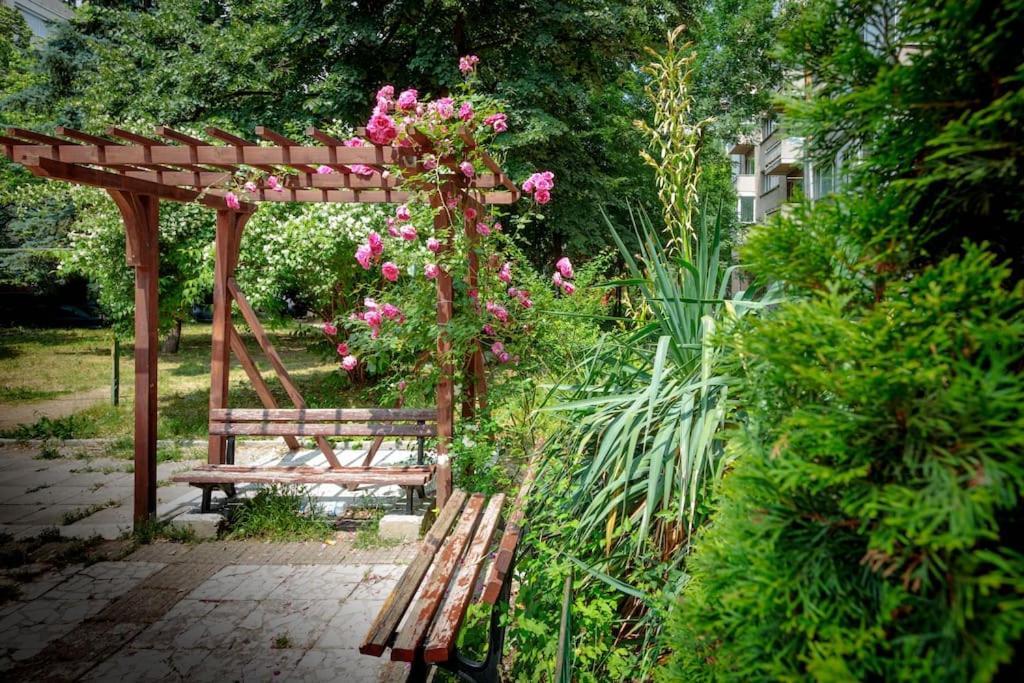 Green Apartment - Top Location, Near City Center! Sofia Exterior photo